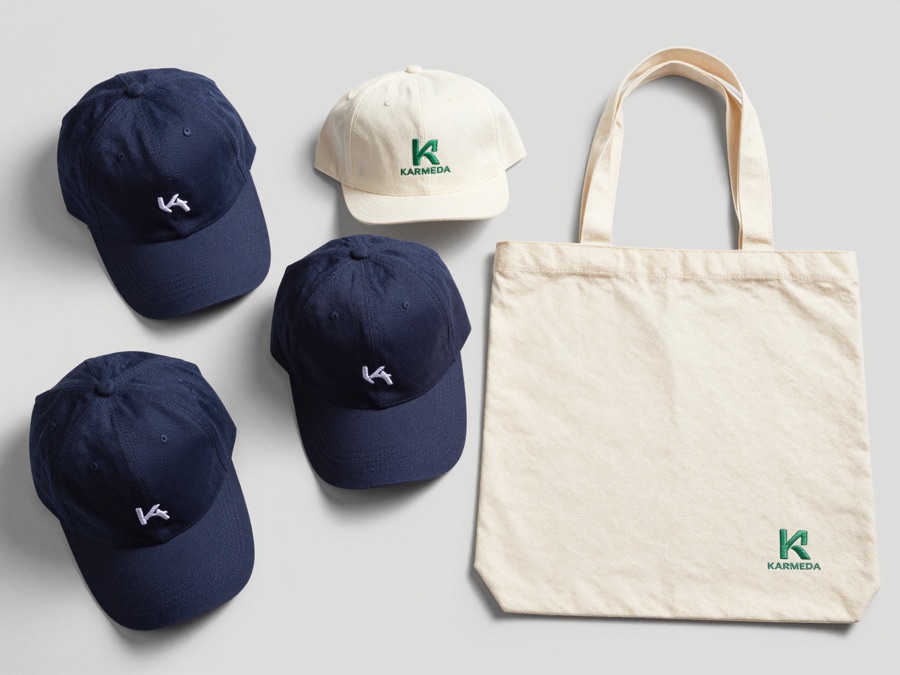 Corporate merchandise custom topi baseball, totebag, dan tas dengan bordir logo perusahaan